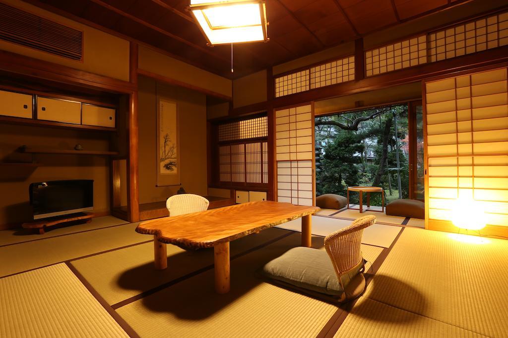 Mikiya Otel Toyooka  Oda fotoğraf